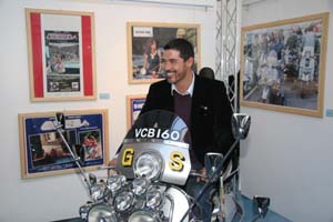 03 Mostra Vespa Cinema Alessandro Gassman[1] copia.jpg